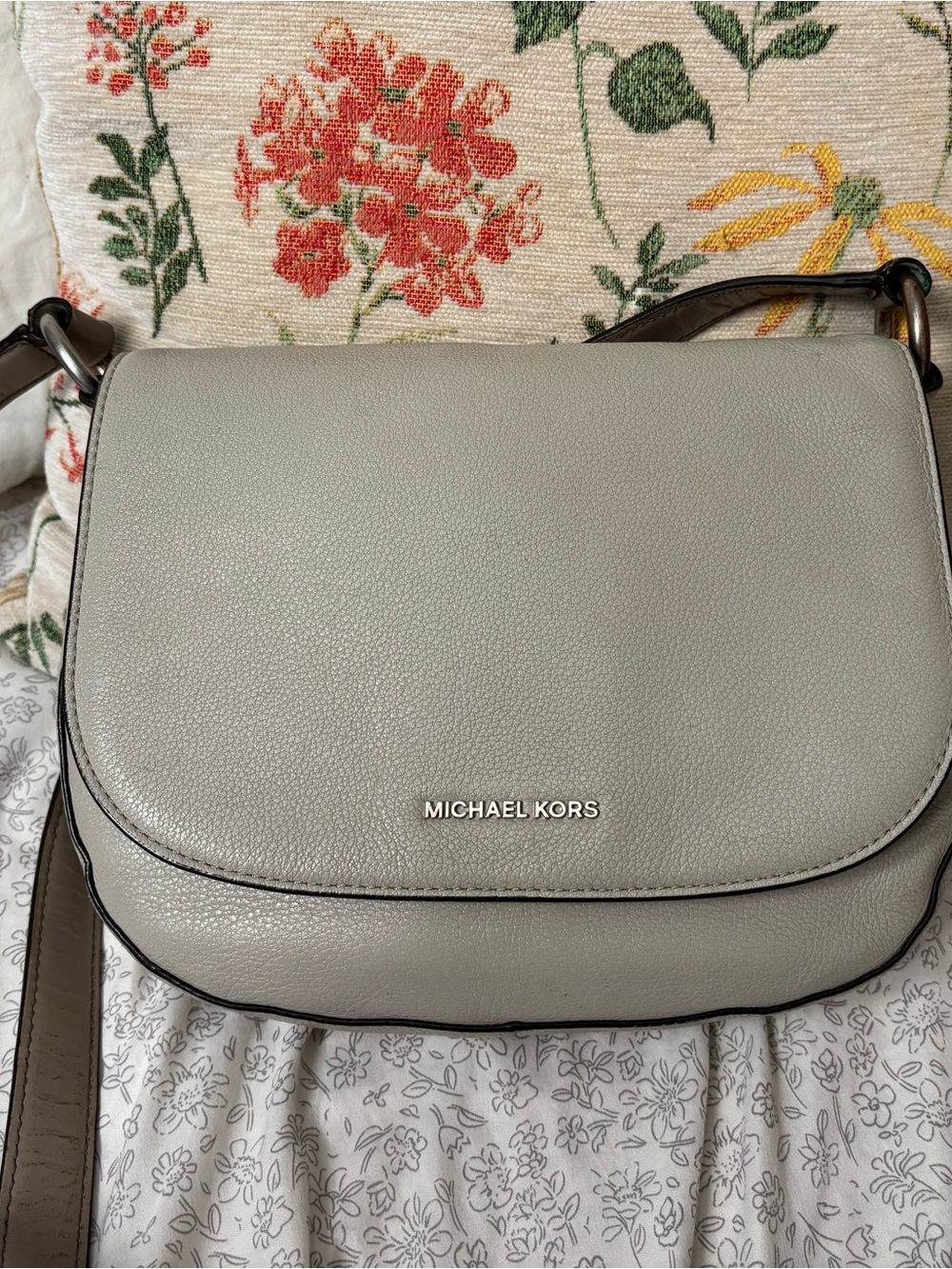 MICHAEL KORS Pebbled Leather Crossbody Bag in Light Gray